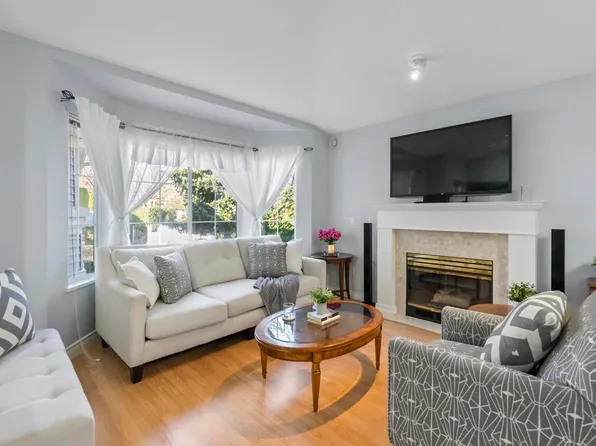 16888 80th Ave #7, Surrey, BC V4N 5A1