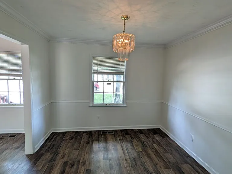 1060 Sandy Springs Rd NW — Photo 8
