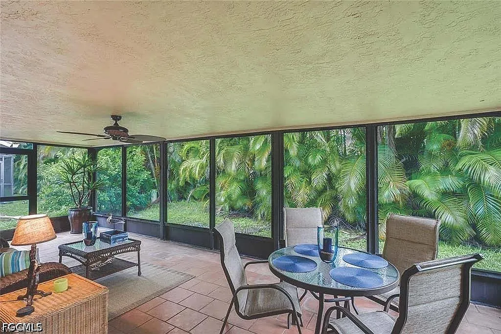 3 bed, 2.0 bath, 1566 sqft, $2,800 — Photo 2