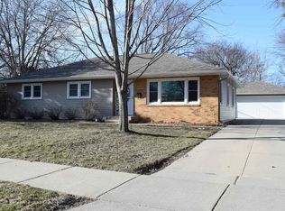 530 Kelly St, Sun Prairie, WI 53590