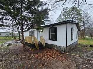 711 Ramey St, Summerville, GA 30747