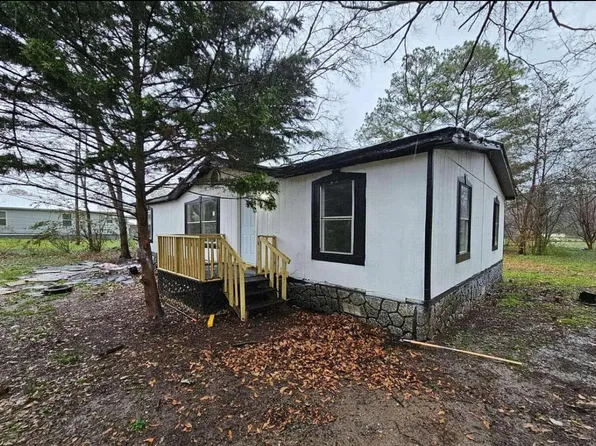 711 Ramey St, Summerville, GA 30747