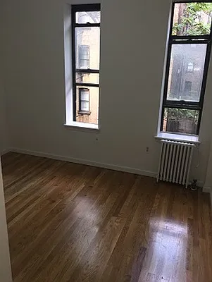 Rented by Eric Goodman Realty Corp | media 25