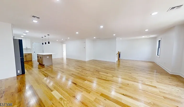 703 Galloping Hill Rd — Photo 3