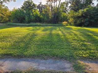 Simmons St, Lake Charles, LA 70601