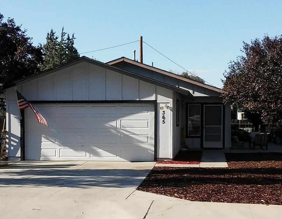1st image of 365 9th St