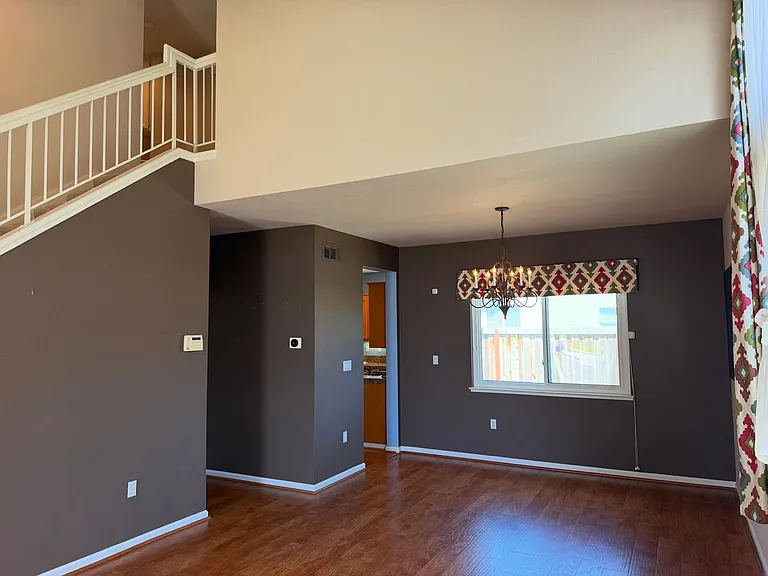 720 Legends Pl — Photo 7