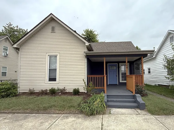 264 E Pennsylvania St, Shelbyville, IN 46176