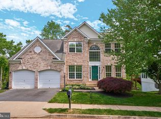 5239 Daybreak Ln, Woodbridge, VA 22193