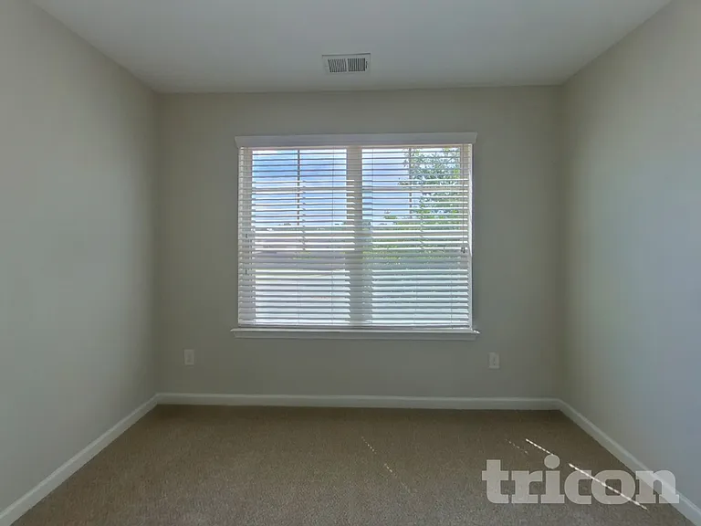 297 Parkview Place Dr — Photo 8