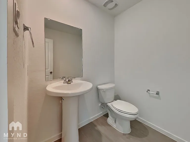 539 Layne Overlook — Photo 9