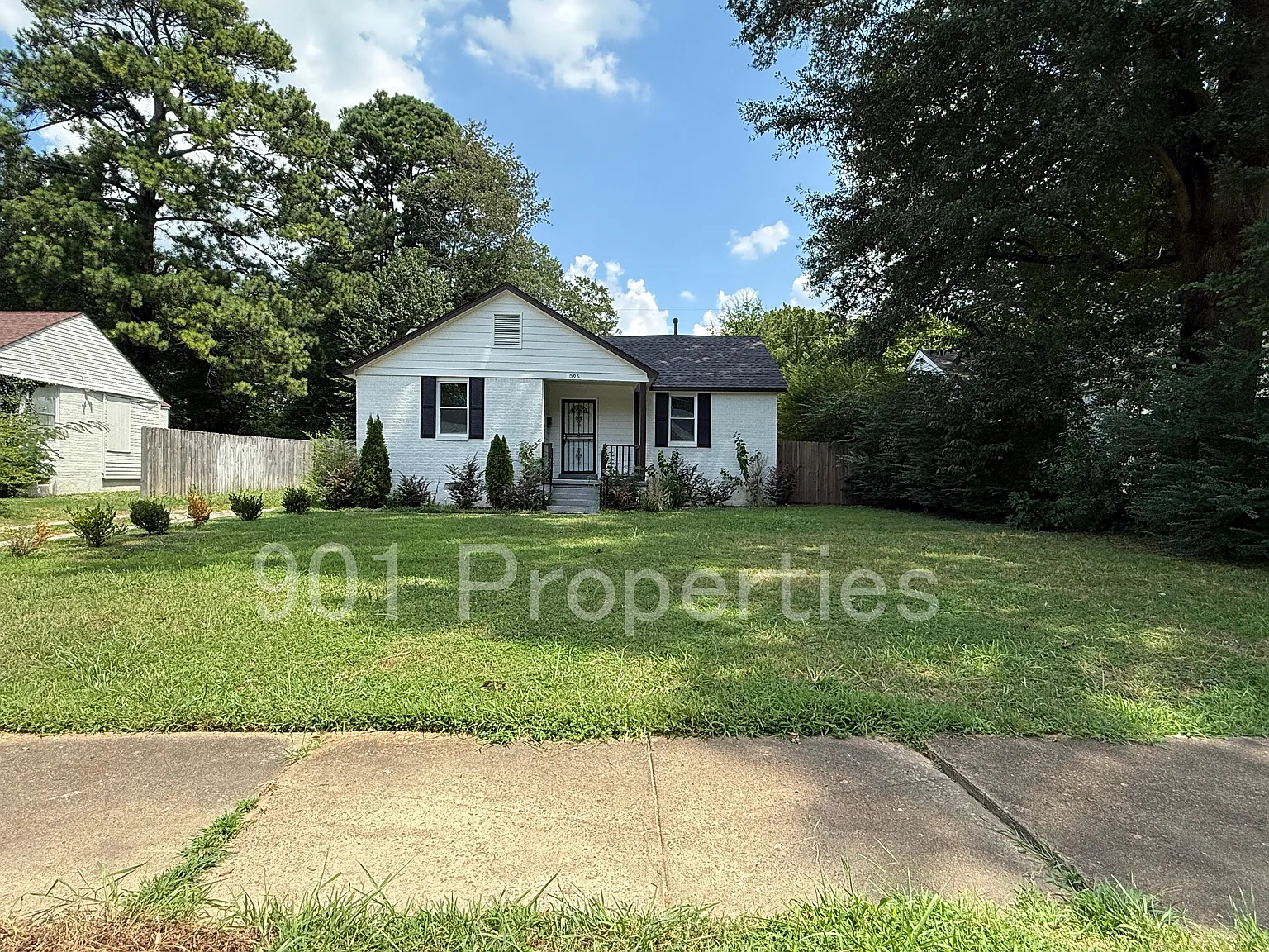 3 bed, 1020 sqft, $1,480 — Photo 2