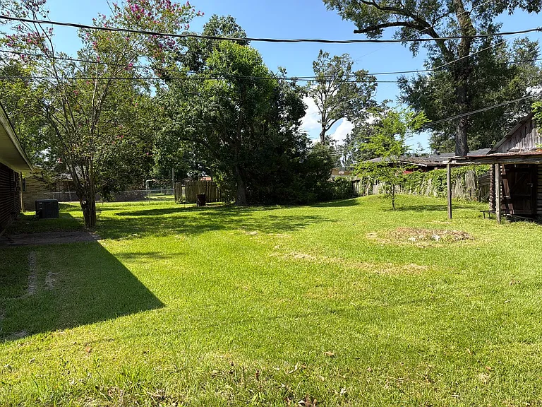 16 Willow Dr — Photo 13