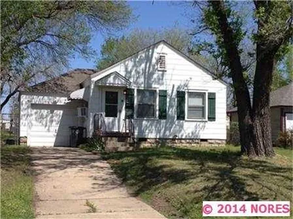 6511 E 5th St, Tulsa, OK 74112