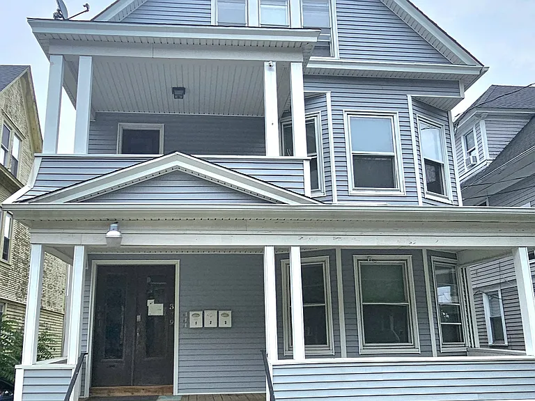 379 Norton St #B — Photo 17