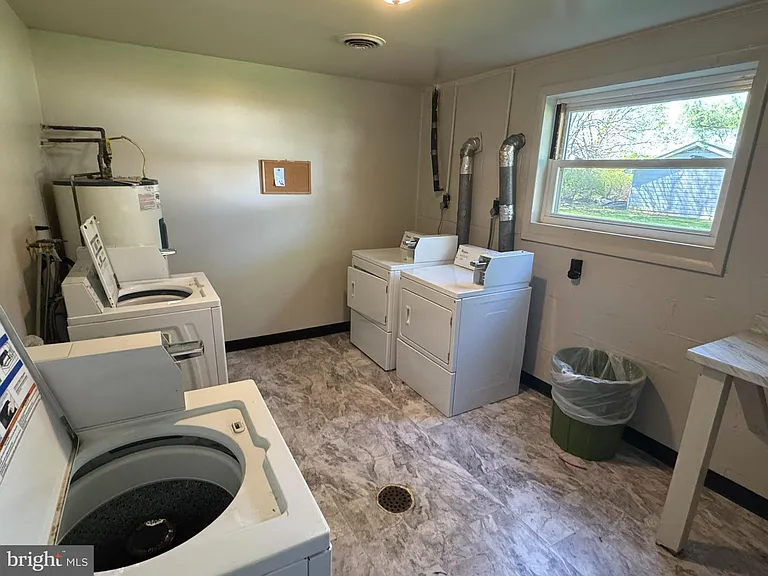 3876 Shadywood Dr #8 — Photo 15