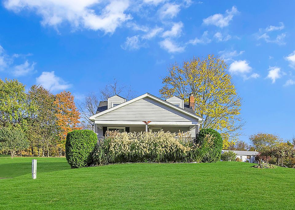 1st image of 551 Old Blackhawk Rd