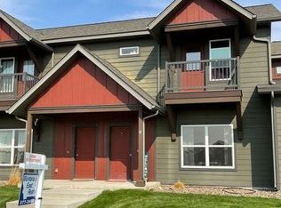 2020C Wyoming Ave, Glendive, MT 59330