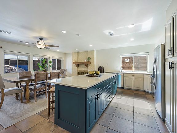 5th image of 5810 Galaxie Rd