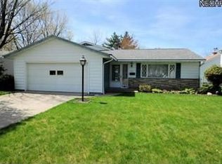150 Saint Lawrence Blvd, Eastlake, OH 44095