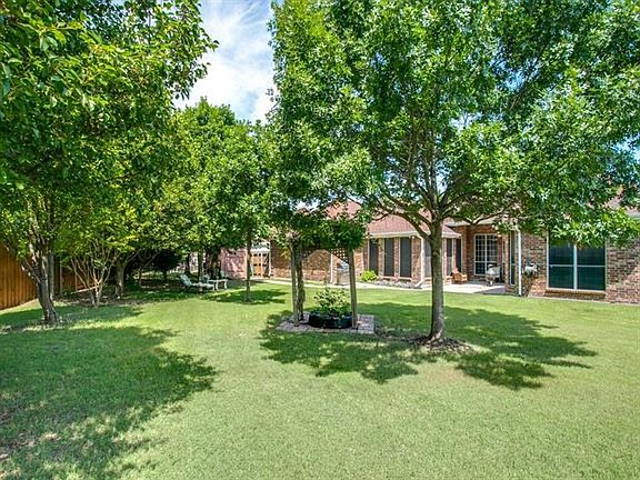 2nd image of 230 Love Bird Ln