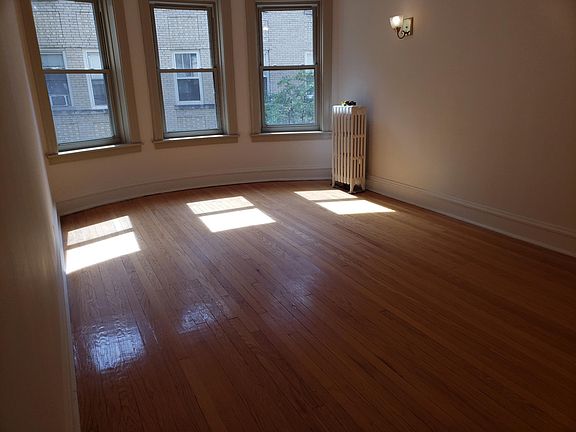 4th image of 4539 N Hamilton Ave APT 2W