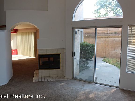 3rd image of 10979 Coralwood Ln