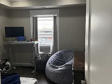 1 bed, 1000 sqft, $1,750 — Photo 4