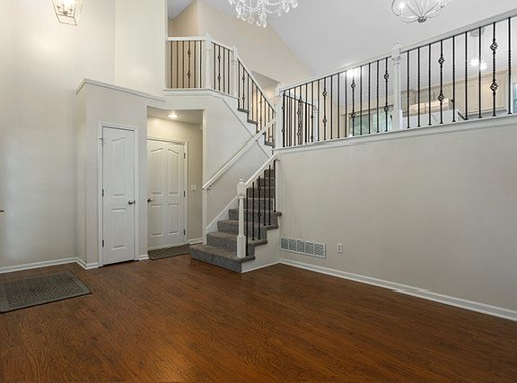 5th image of 16373 W 156th Ter