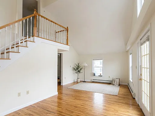 85 Main St — Photo 1