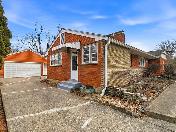 3rd image of 7 Glenmore Dr