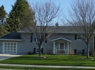 1018 31st St, Two Rivers, WI 54241