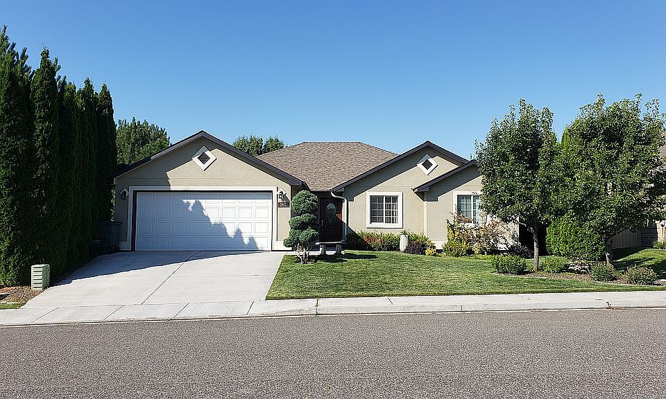 1st image of 2651 Torrey Pines Way