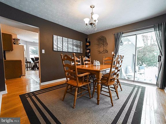 3rd image of 23279 White Elm Ct