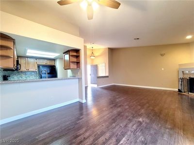 6250 W Flamingo Rd APT 11, Spring Valley, NV, 89103