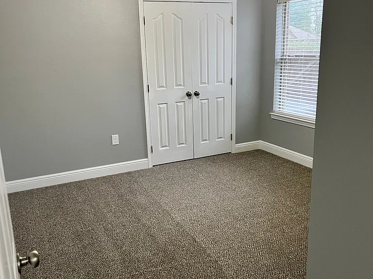6717 Barnwood Dr — Photo 15