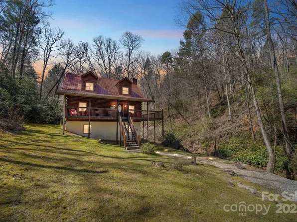 235 Redbird Dr, Lake Lure, NC 28746