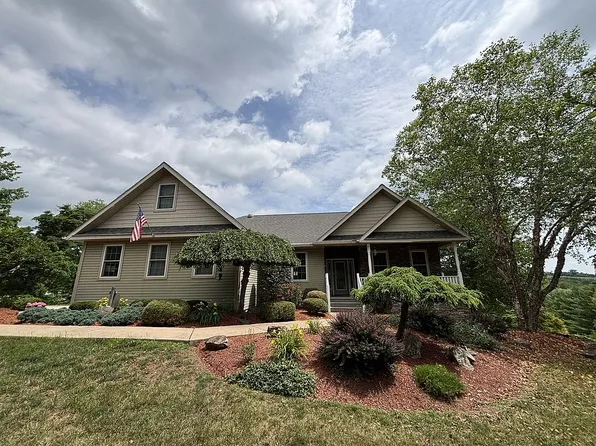 1108 Avalon Pkwy, Williamsport, PA 17701