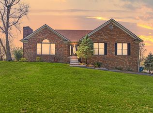 1241 Fairway Dr, Lawrenceburg, KY 40342