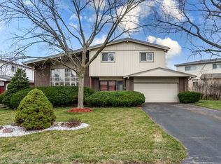 9926 Wendy Way, Niles, IL 60714