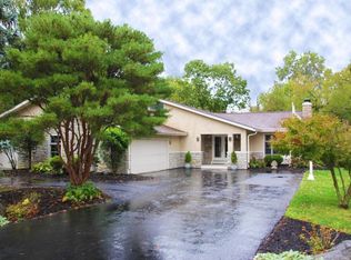 2948 Brookdown Dr, Columbus, OH 43235