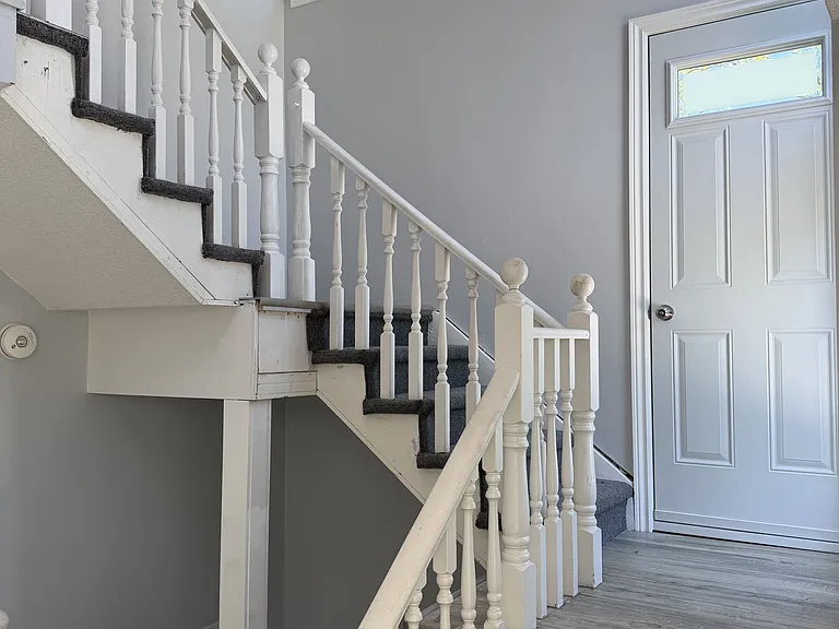 28B Fleming Ave — Photo 14