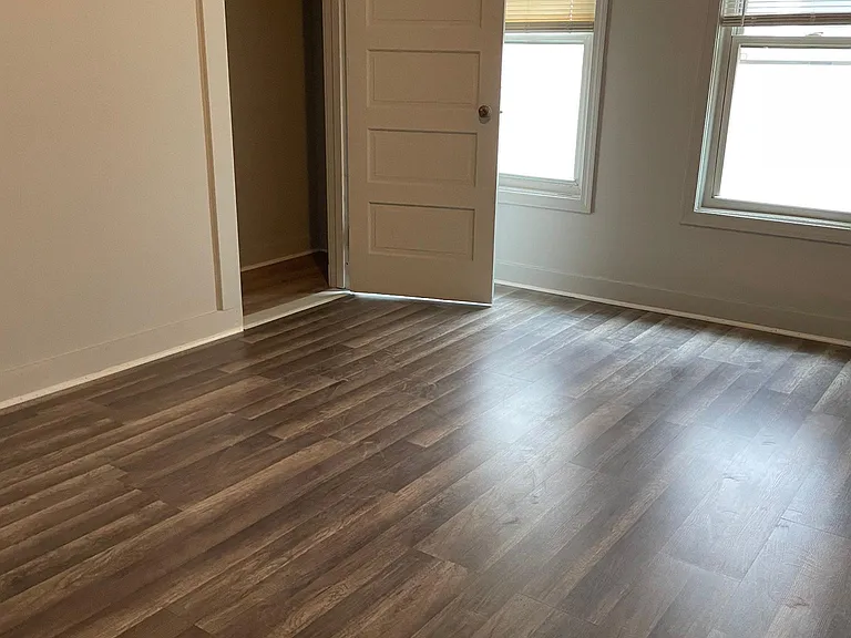 277 Scofield Ave #12 — Photo 2