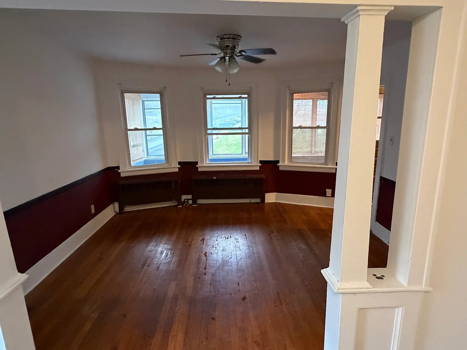 3 bed, 1200 sqft, $1,750 — Photo 3