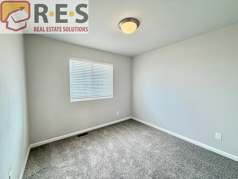 5361 Mountain Vista Hts — Photo 8