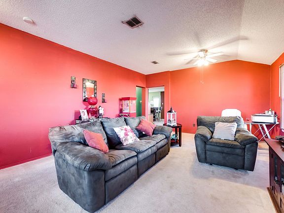 5th image of 1601 Trevino Dr