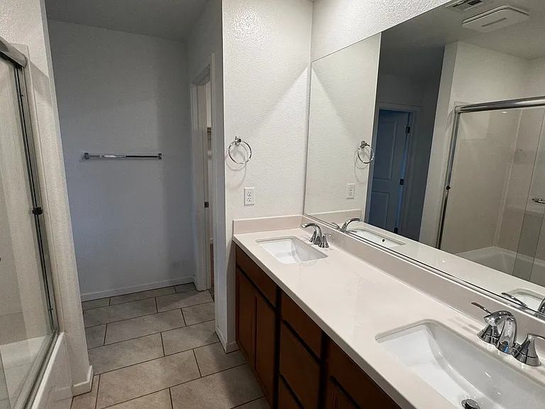 7080 Garnet Crest Ct — Photo 26