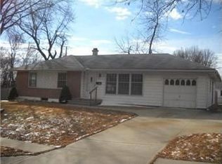 814 N Crow Ave, Independence, MO 64056