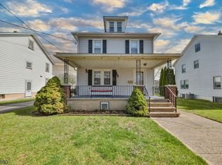 411 Railroad Ave, Phillipsburg, NJ 08865