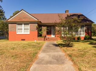 717 Holland St, Navasota, TX 77868